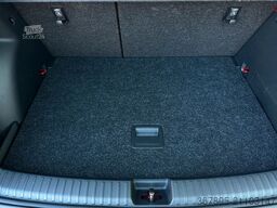 SKODA 1.0TSi DSG Monte Carlo PADACH NAVI KESSY LM17