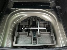 SKODA 2.0TSi RS DSG 180kW NAVI DCC STHZ eHK LM19