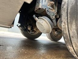 KRONE SD Curtainsider Liftachse, Edscha & Transportbox