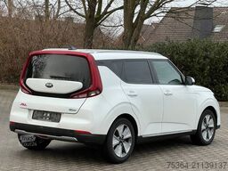 KIA Soul e-Soul DynamicLine 64 kWh LED Navi Kamera