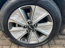 KIA Soul e-Soul DynamicLine 64 kWh LED Navi Kamera