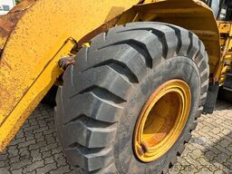 CATERPILLAR Radlader 962H/ AC/ 9.300 Bh/ Scheckheft CAT