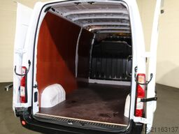 Renault Master T35 2.3 dCi 135pk L3 H2 Work Edition