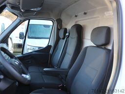 Renault Master T35 2.3 dCi 135pk L3 H2 Work Edition