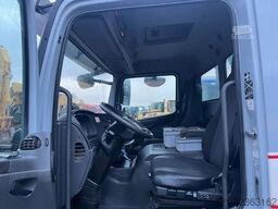 Mercedes-Benz 1327