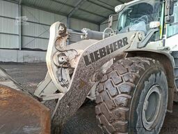 Liebherr L576 XPOWER ŁADOWARKA KOŁOWA