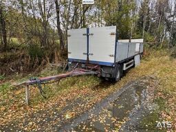 Istrail 3-axle flatbed trailer