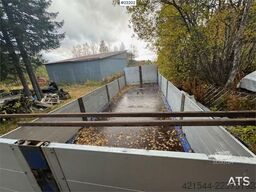 Istrail 3-axle flatbed trailer
