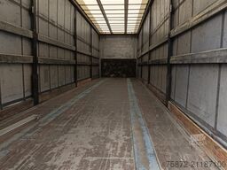 Kögel TAULINER SN 24 CON ELEVACION MULTIPUNTO