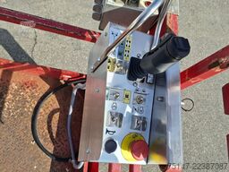 Skyjack SJ 6832RT Gelände-Scherenbühne AH 11,70m
