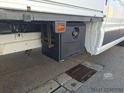 MAN TGE 3.140 Doka 7-Sitzer 4-Türer Klima AHK