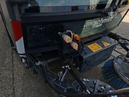 SCHMIDT SWINGO Compact 200+ Klima HD-Anlage 2 Besen