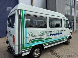 Mercedes-Benz **TN209D-9SEATS-TOPSHAPE**