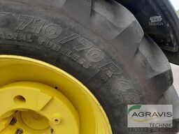 John Deere 6250 R