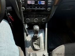 SKODA Octavia Combi Scout 4x4 Notarzteinsatzfahrzeug