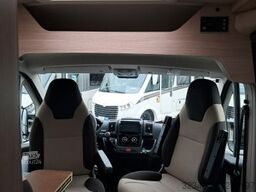 ROADCAR R 540 Fiat 115PS Markise,AHK,RFK,8fach bereift