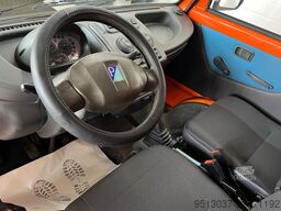 PIAGGIO Porter 1.3 Allrad 4x4 Kipper 1. Hand HU neu