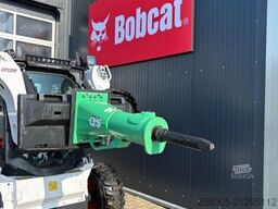 BOBCAT Kompaktlader Abbruchhammer Montabert SD 28