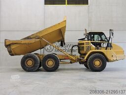 CATERPILLAR 725