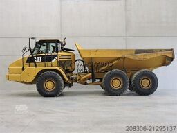 CATERPILLAR 725