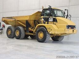 CATERPILLAR 725
