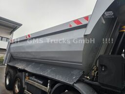 MERCEDES-BENZ Actros 3244 4144 / 8X4 / 18 Kubik Mulde German