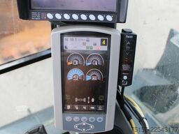 CATERPILLAR M318 F - Pratzen - Nr.: 807