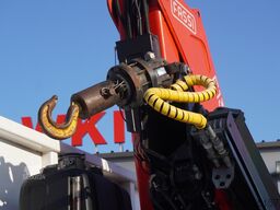 Renault C280 DTI 8 / HDS Fassi F135A.22 / remote