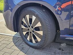 MERCEDES-BENZ EQV 300 wltp 364 kms 90kwh