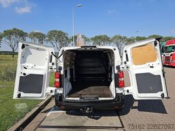 OPEL VIVARO 1.5 L2 Navi Trekhaak AC!