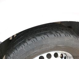 VOLKSWAGEN Crafter 35 Pritsche + Klima + AHK + 3 Sitze