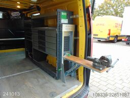 FORD Transit Custom L2 2.2 TDCI Bott-AHK-Klima-Navi