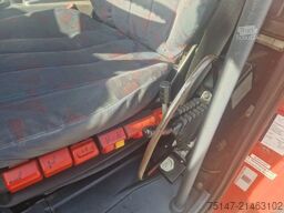 MERCEDES-BENZ 1831 Actros Abrollkipper AHK 3-Sitzer Feuerwehr