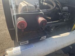 MERCEDES-BENZ 1831 Actros Abrollkipper AHK 3-Sitzer Feuerwehr