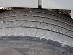 MERCEDES-BENZ Atego 824 Kipper Dreiseitenkipper Meiller