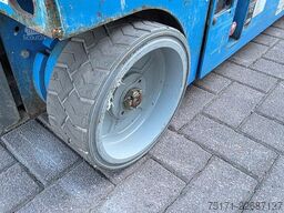 Genie GS1932 Electric, Working Height 7.8 m, 227kg Capac