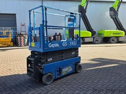 Genie GS1932 Electric, Working Height 7.8 m, 227kg Capac