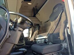 IVECO S-WAY AS440S51T/FP