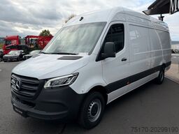 MERCEDES-BENZ Sprinter 319 CDI 4325 DISTRONIC Klima AHK
