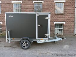 Variant 1315 C2 EDITION | RAMPE | SEITENTÜR 258X148X157CM 1350KG KOFFERANHÄNGER