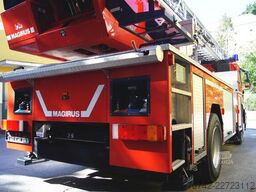 MAN LE 14.260 4x2 / Feuerwehr-Drehleiter DLK 23-12