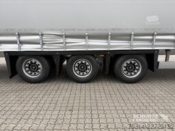 Schmitz Cargobull Curtainsider Mega Getränke