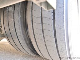 Volvo FM330  E6 Retarder ADR LBW Alufelgen Bett