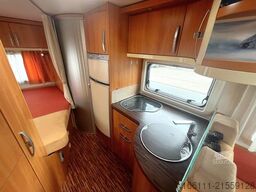 HYMER/ERIBA B 654 CL - Hub/Festbett - TV - Solar -