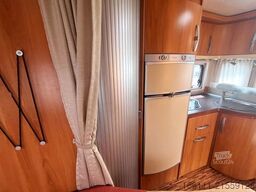 HYMER/ERIBA B 654 CL - Hub/Festbett - TV - Solar -