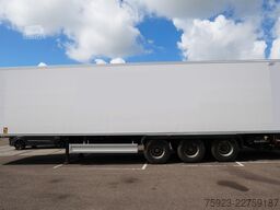 LAMBERET 3 Axle frigo trailer Carrier Vector 1950 Bi-Temp
