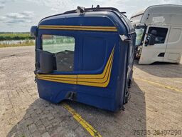 SCANIA R124 SLEEPER CAB