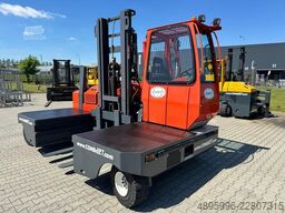 Combilift C5000SL // Mast with free lift