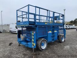 Genie GS4390 - 15,11m, diesel, 4x4