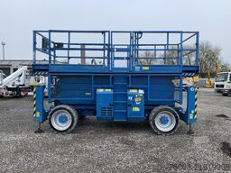 Genie GS4390 - 15,11m, diesel, 4x4
